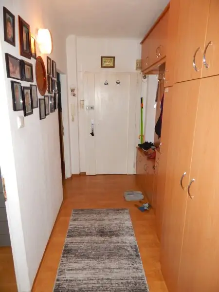 Charmante helle Wohnung mit Loggia – Ihr neues Zuhause