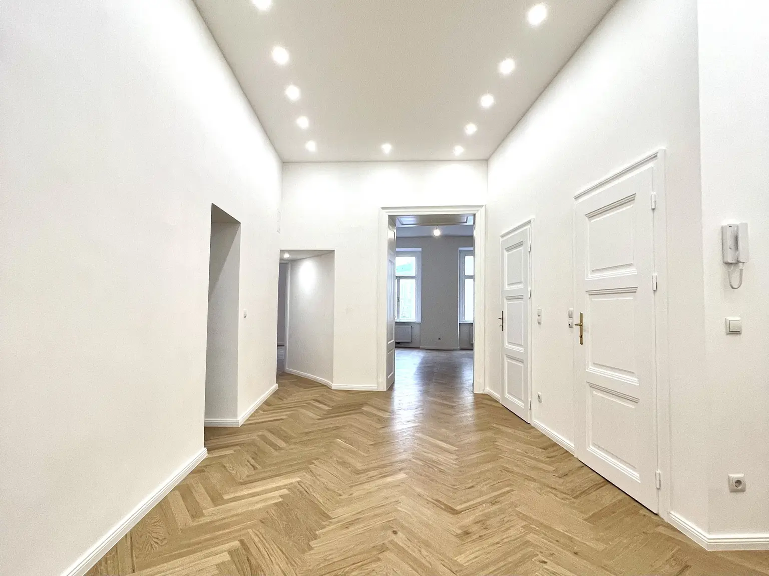 Praterstraße - Hochwertig ausgestattete und zentral begehbare Wohnung in Bestlage des 2. Bezirks