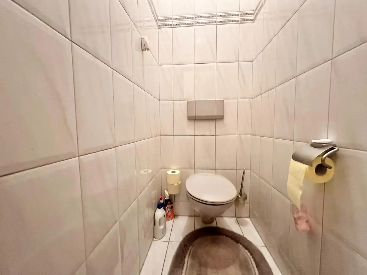 II - WC