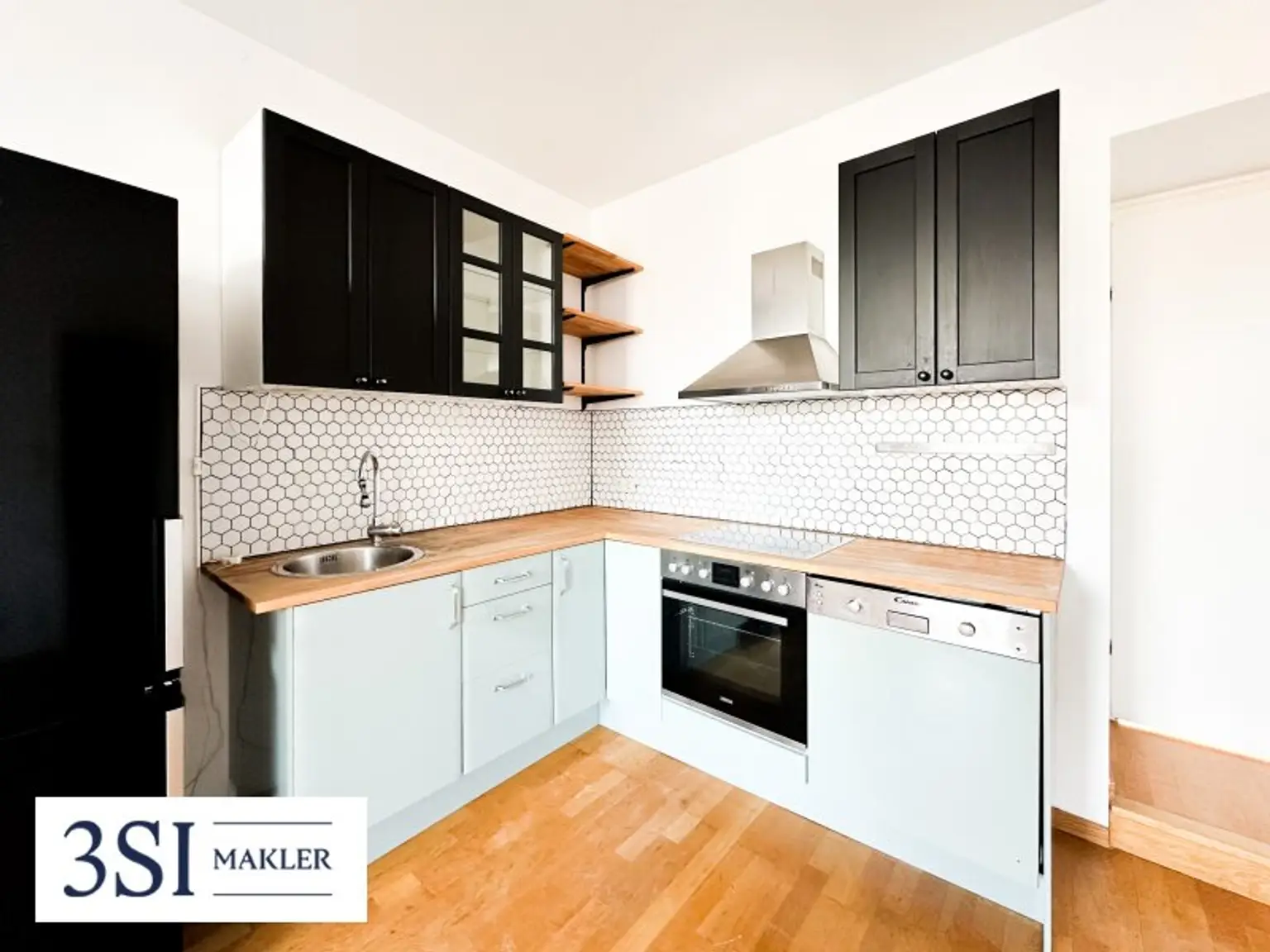 Urbanes Wohnen in Top-Lage: Moderne 2-Zimmer-Wohnung im 1. Dachgeschoß