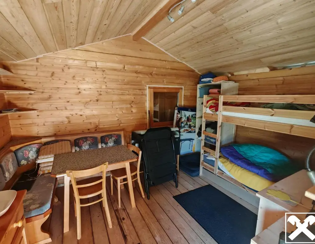 Lage mit Lebensqualität! Ruhig gelegenes Baugrundstück mit Gartenhütte Nähe Gösselsdorfer See