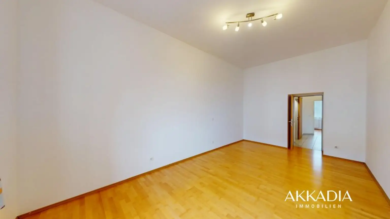 Maisonette-Wohnung mit Terrasse & Garten in zentraler Lage von Korneuburg – Wohnen im generalsanierten Backsteinbau
