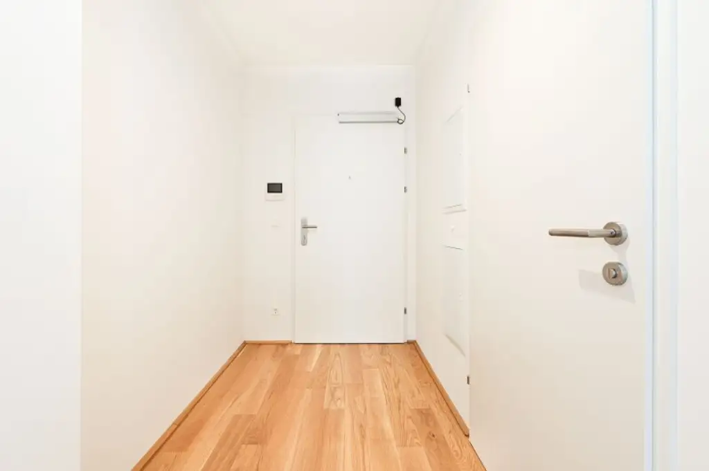 Erstbezug ab Dezember! 1,5-Zimmer-Loggiawohnung inkl. Stellplatz zu vermieten!