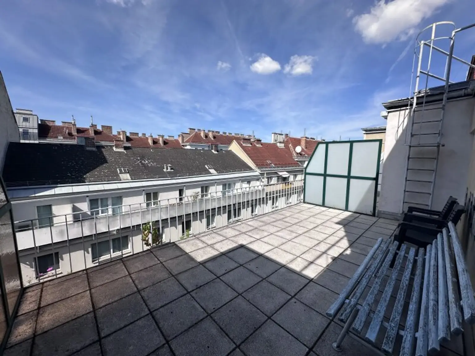 TOP WOHNUNG - TOPLAGE - FREIER MIETZINS
