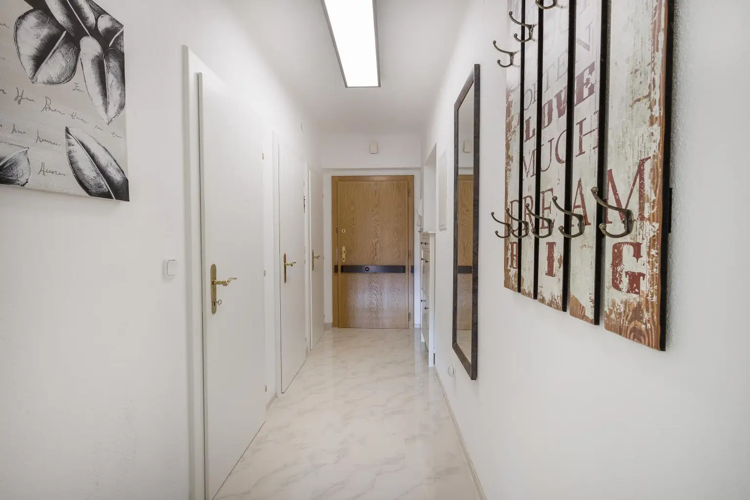 Charmante Eigentumswohnung mit Balkon & Kachelofen in Velden