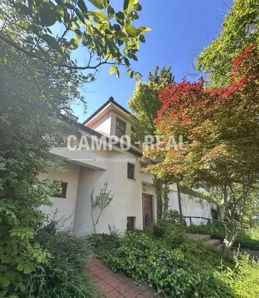 CAMPO-VILLA: Vintage-Architektenhaus in RUST für Wohnen und Freizeit