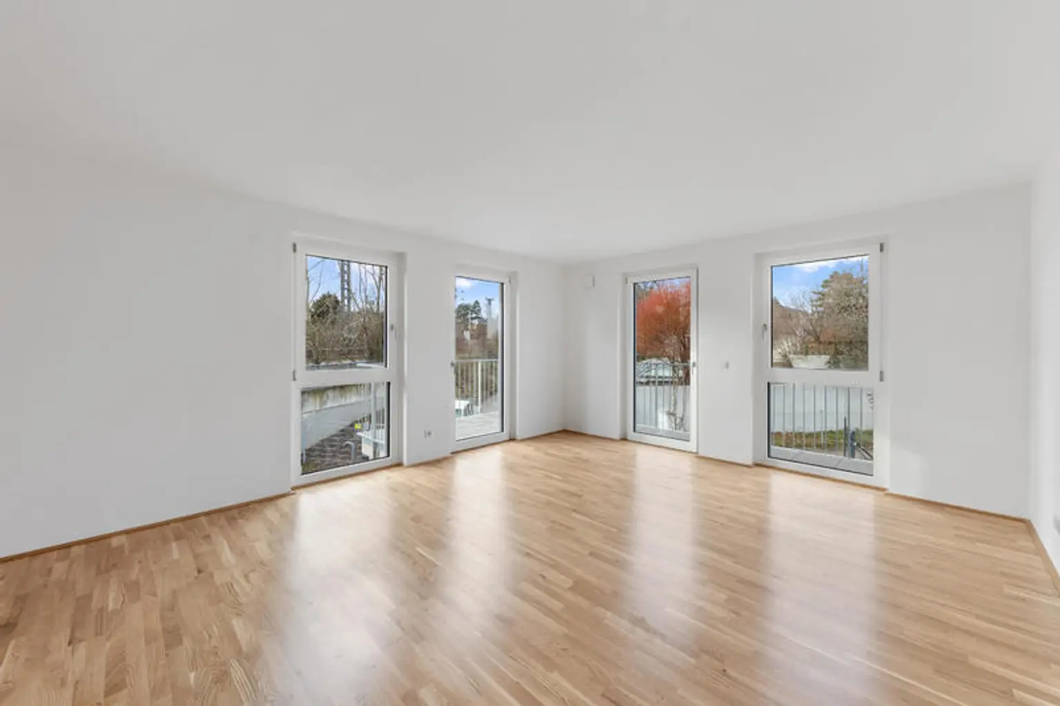 Bahnstrasse_S1_TOP3_02