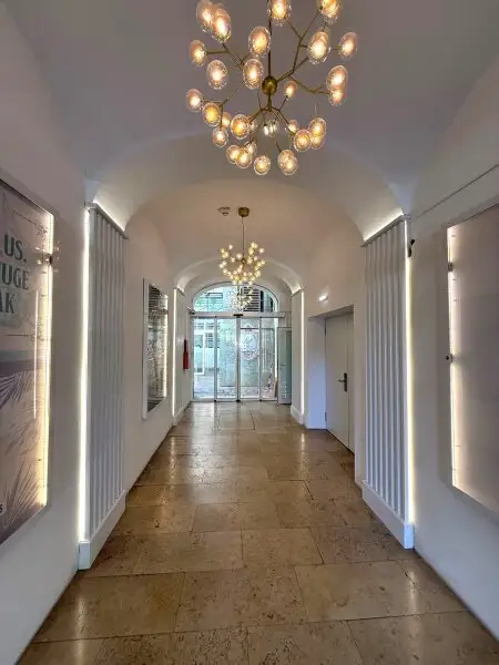 Modernes, loftartiges City-Büro im DG - Am Heumarkt gegenüber vom Stadtpark