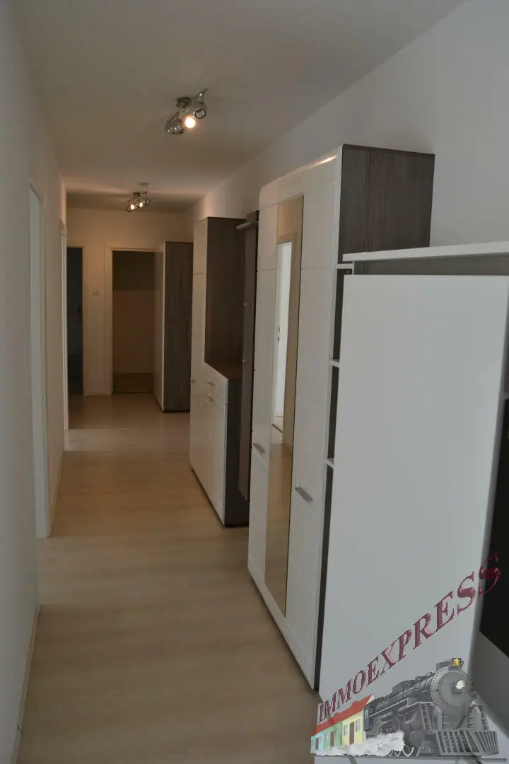 TOP 3 Zimmerwohnung mit 58m2 direkt beim Badebiotop in Fischamend