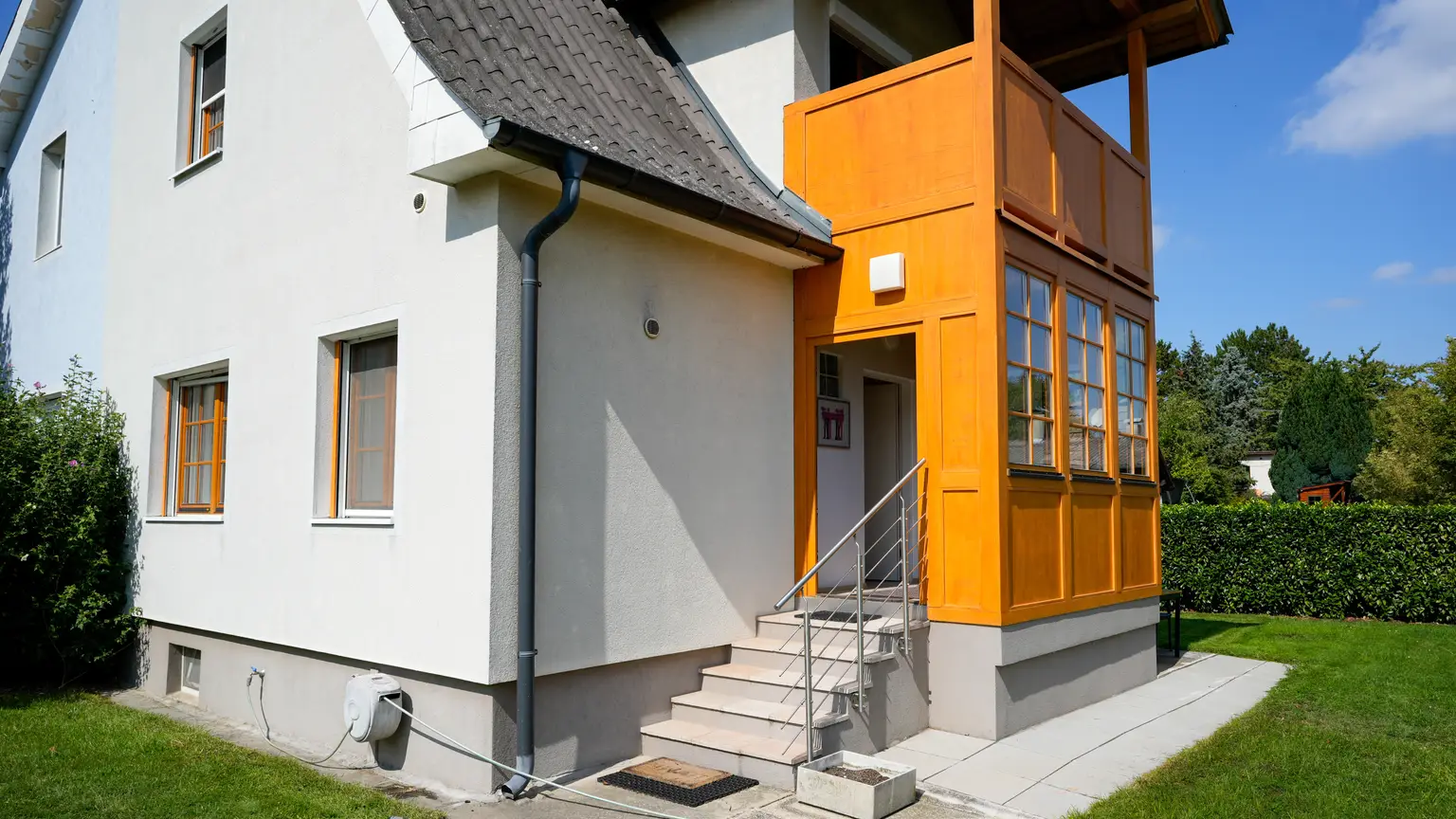 Doppelhaushälfte mit Gartenidylle in Groß-Enzersdorf – Top Zustand, sofort bezugsfertig!