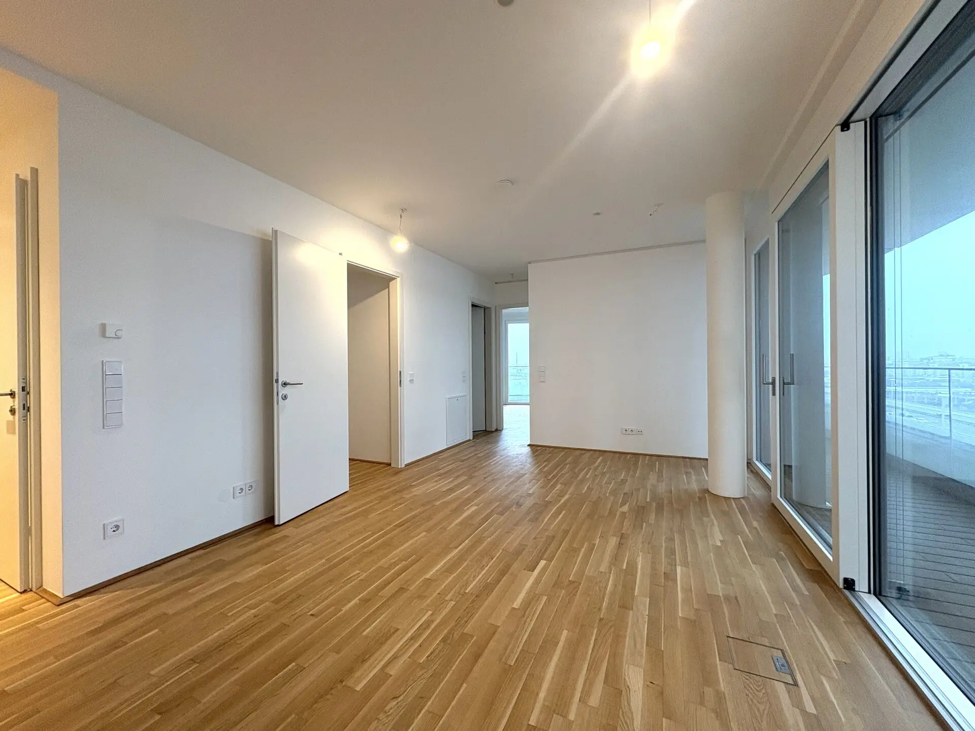 20251215_115821651_iOS