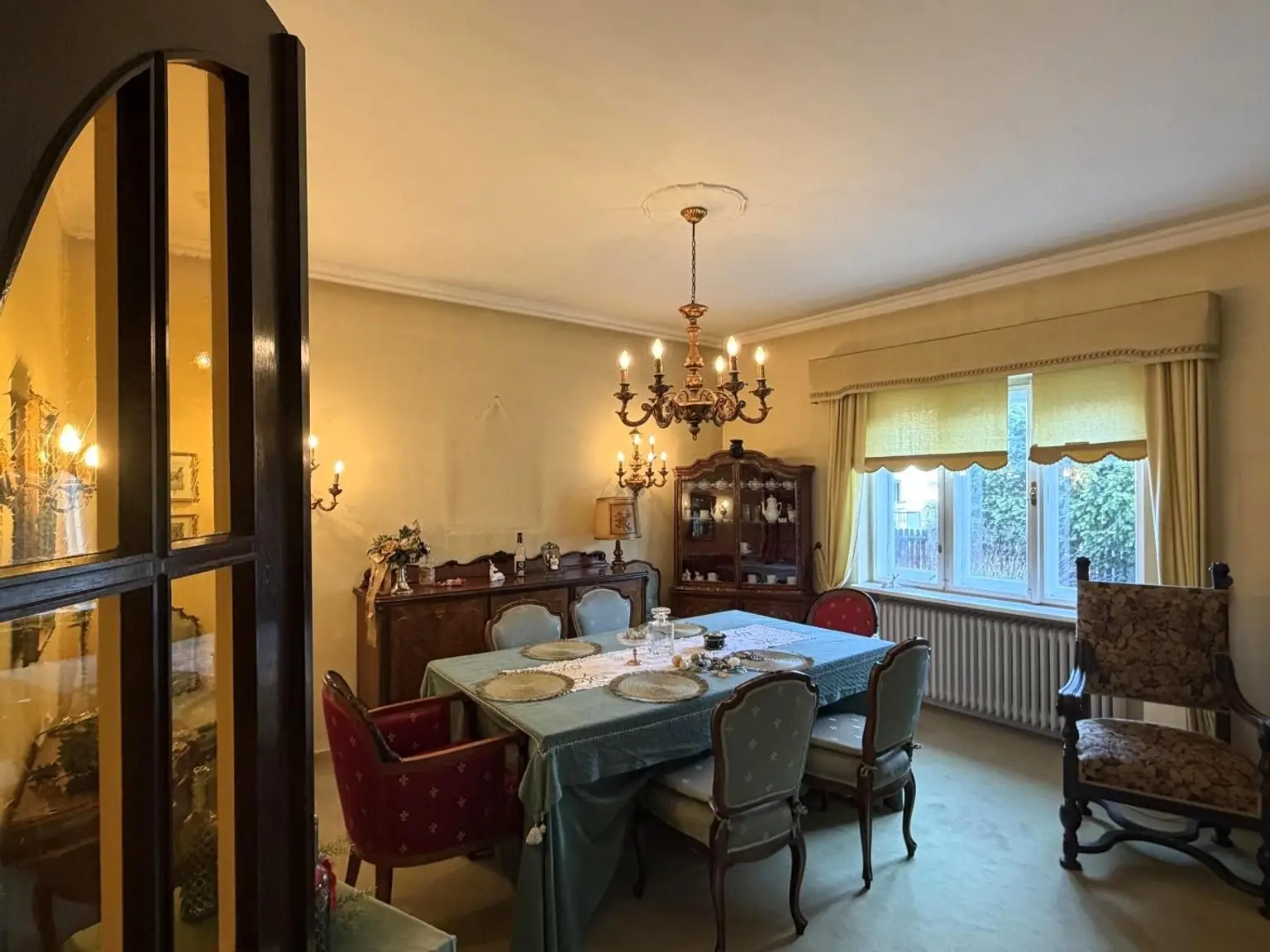 EG / Living mit Gäste-Essplatz