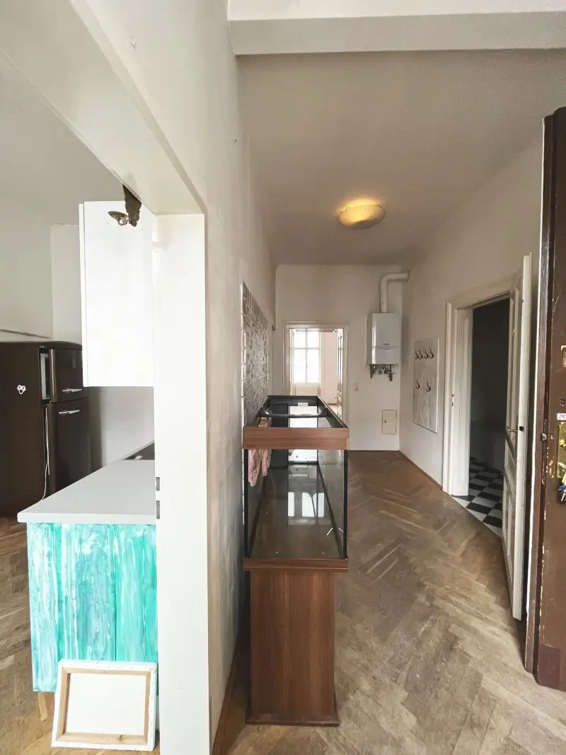 Bandgasse / Sanierungsbedürftiges Altbau(roh)juwel