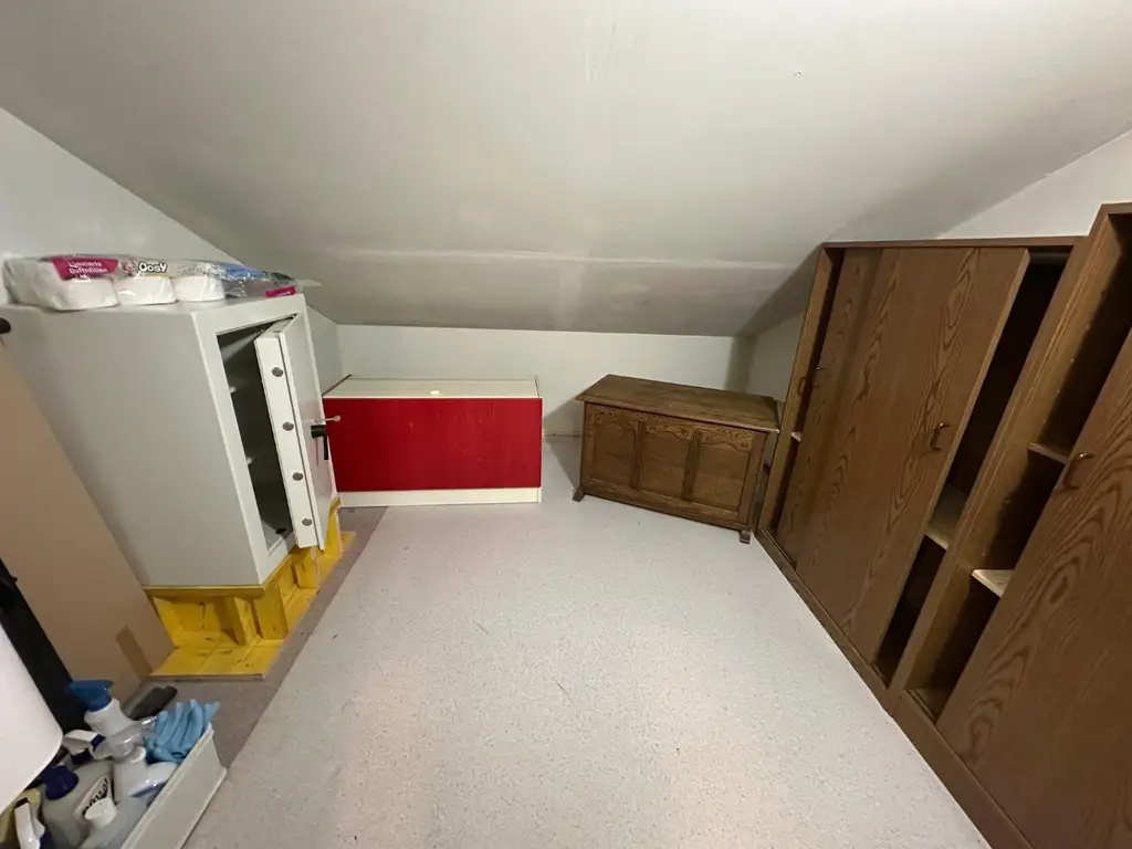 ***Familienfreundliches Eckreihenhaus in traumhafter, sonniger Ruhelage***