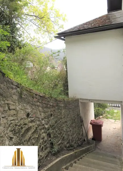 Ehemaliges Gästehaus im Villencharakter mit Blick auf die Rosenburg im Kamptal (Waldviertel)! 6,5 km von Horn entfernt!
