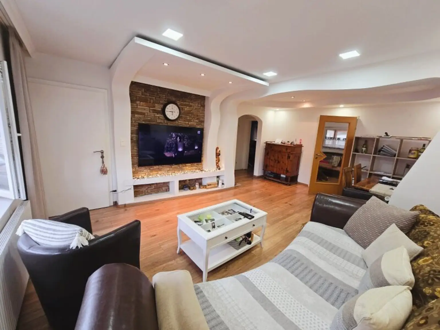Charmantes Einfamilienhaus 125m² wohnfl. mit 791m²  Garten und überdachte Terrasse und Kaminanschluss in Leobersdorf – S-Bahn in der Nähe!