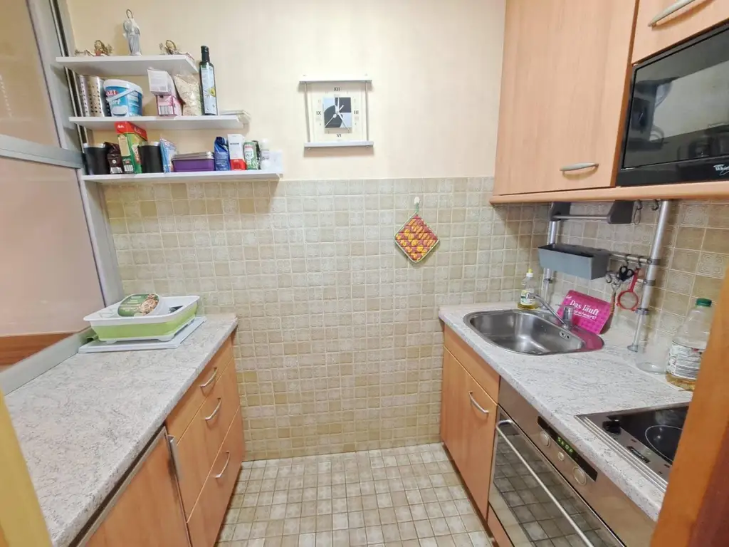 großzgüges Appartement mit phantastischem Ausblick