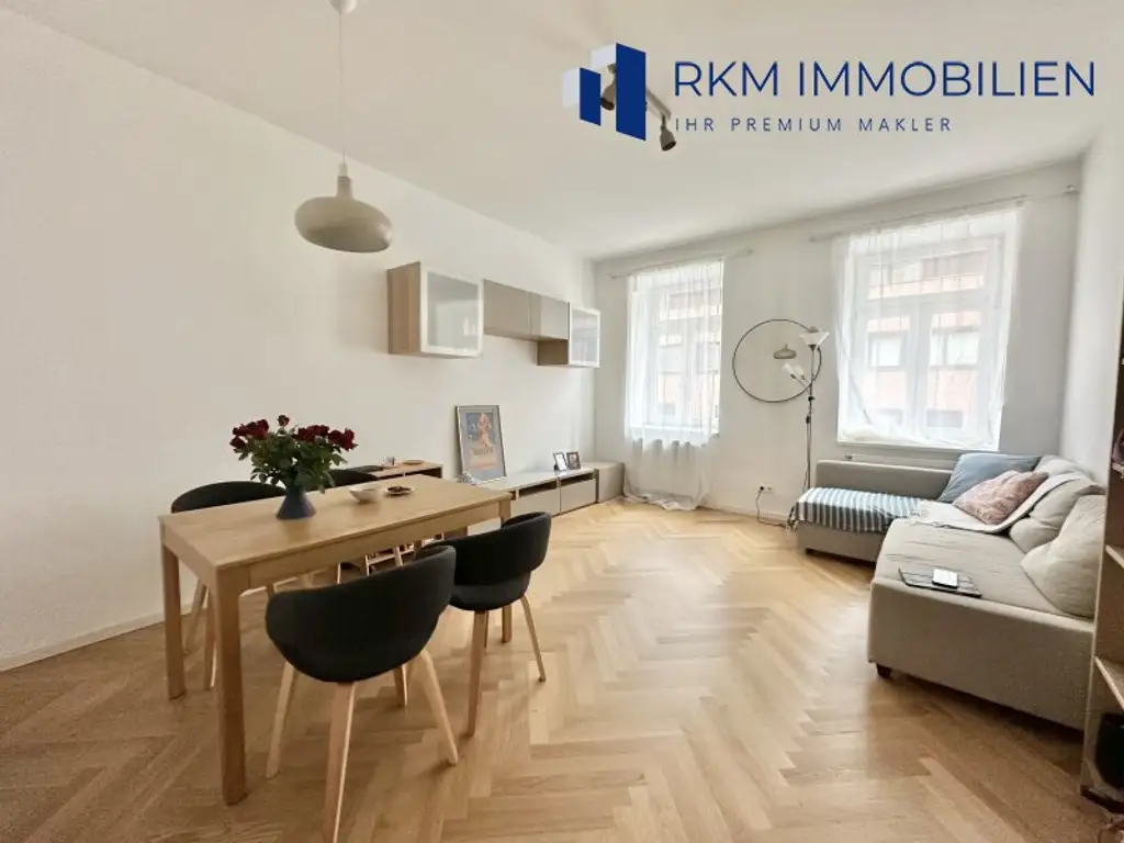 Exklusives Immobilienpaket: Vollsanierte Wohnung & Zweigeschossiges Nebengebäude im Herzen des 15. Bezirks