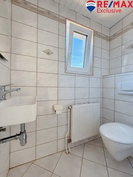 Charmantes Einfamilienhaus in Felixdorf – Ihr neues Zuhause für nur 349.000 €!