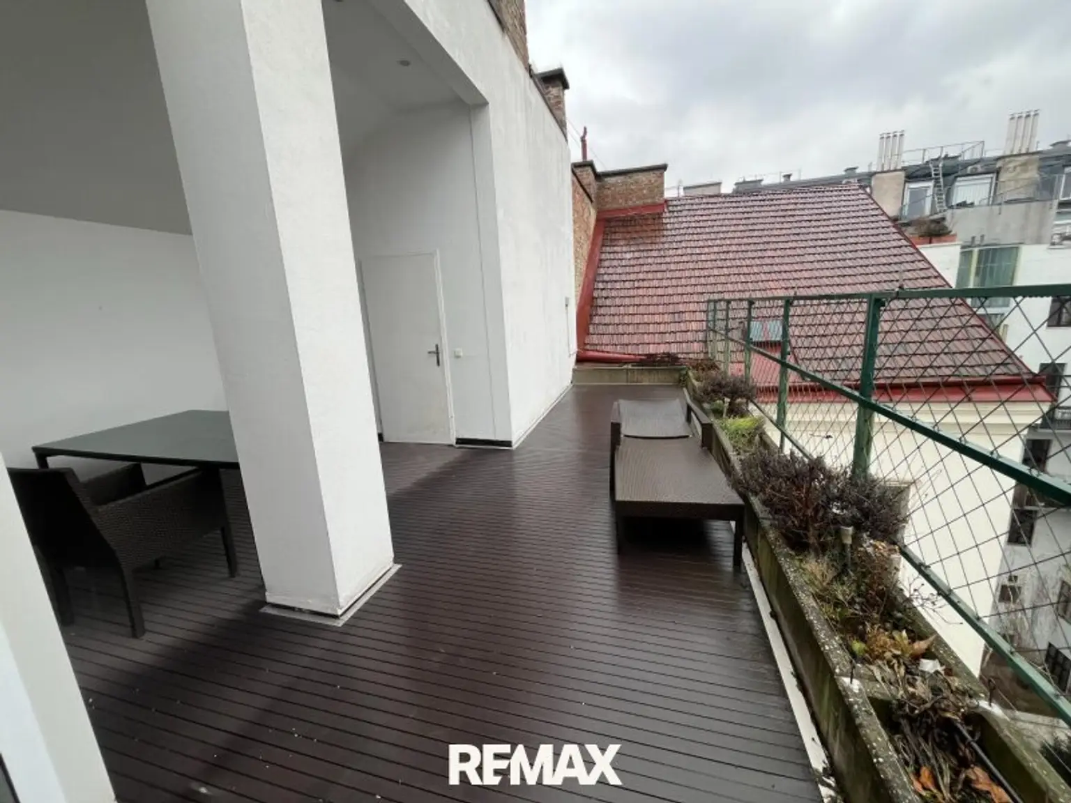 Terrasse innenhofseitig