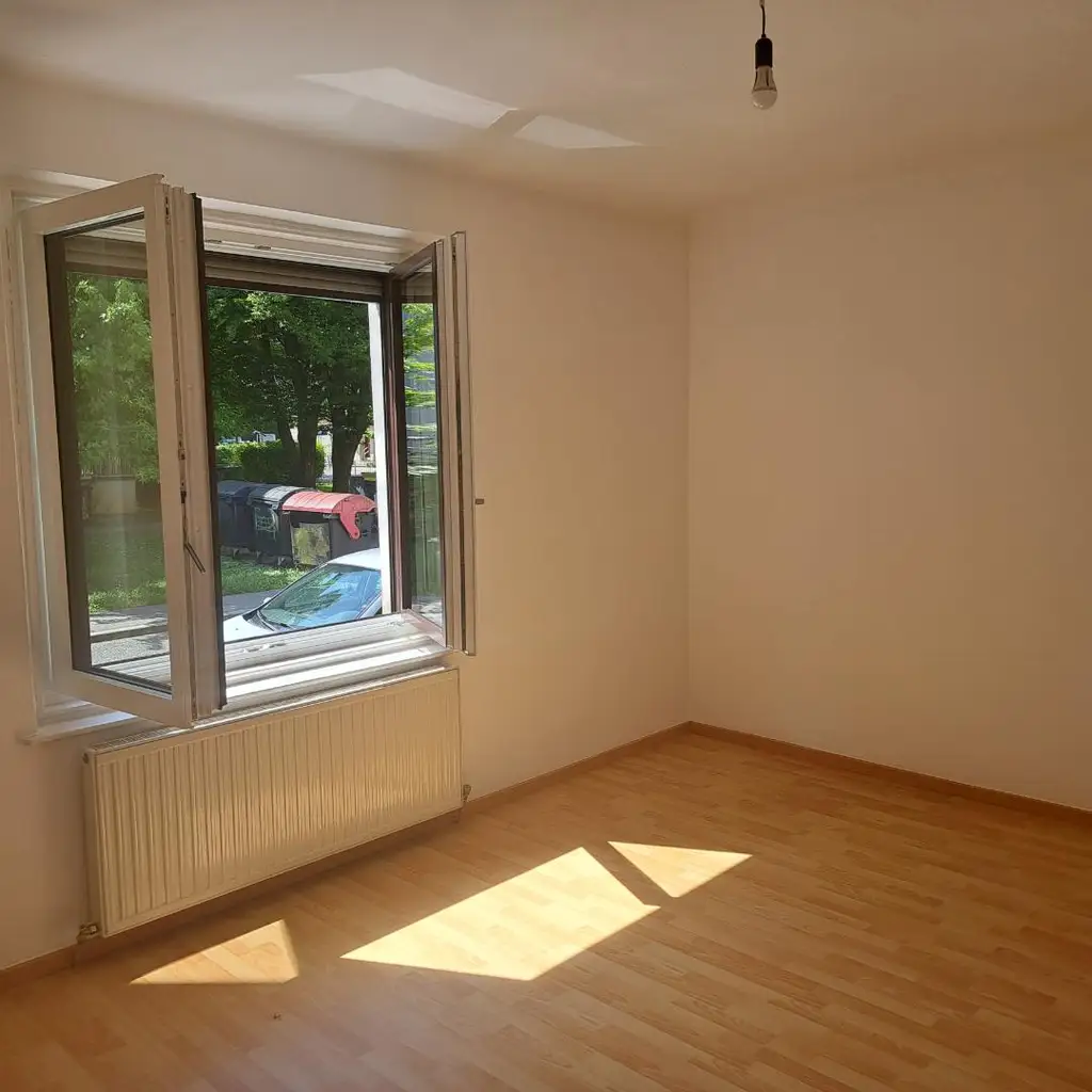 Sonnige 4-Zimmer-Wohnung mit Gartennutzung in zentraler Lage!