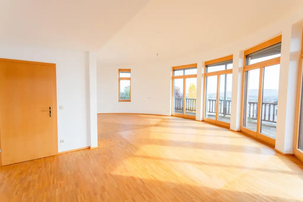 Architektenhaus mit sensationellem Ausblick in Kremser Bestlage