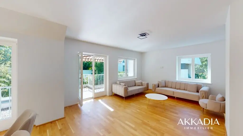 Wohnensemble mit 328 m² und Dachausbau-Möglichkeit