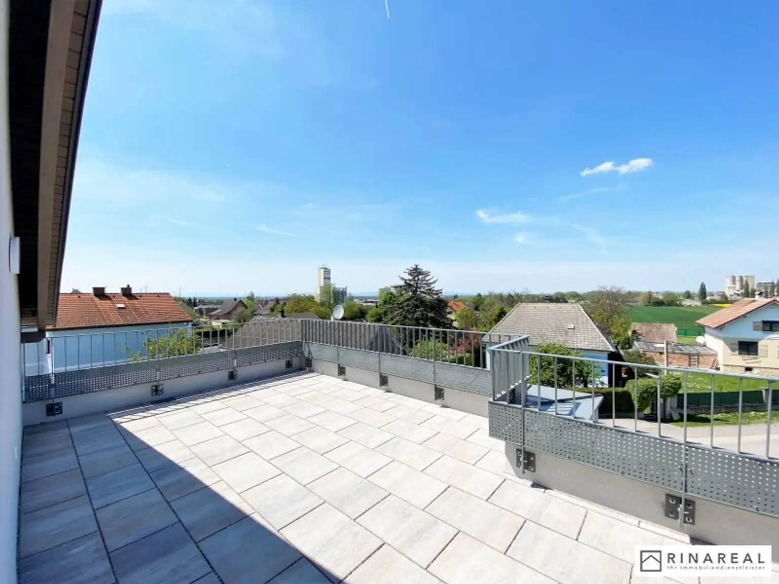 NEUBAU - Erstbezug | Penthouse | 4 Zimmer mit Terrasse | Schlüsselfertige Ausführung | Zentralheizung: Luftwärmepumpe | Neugasse
