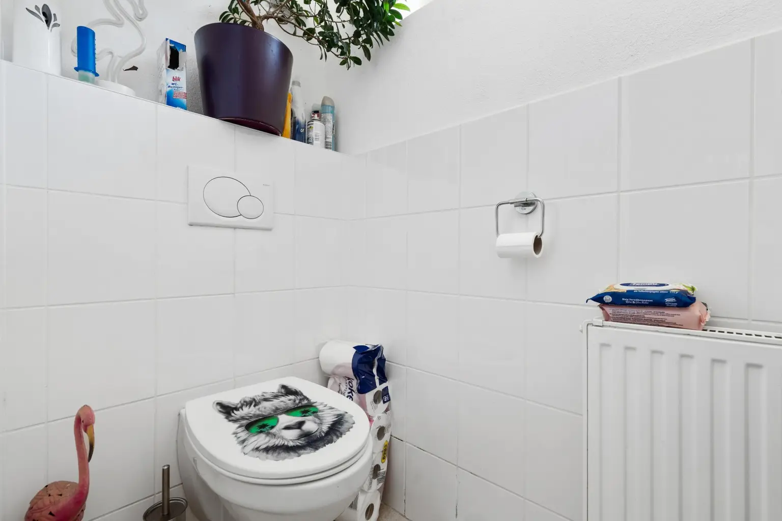 "Großzügiges Grundstück mit Pferdehof und sanierungsbedürftigem Haus – nur Minuten von Wien entfernt"