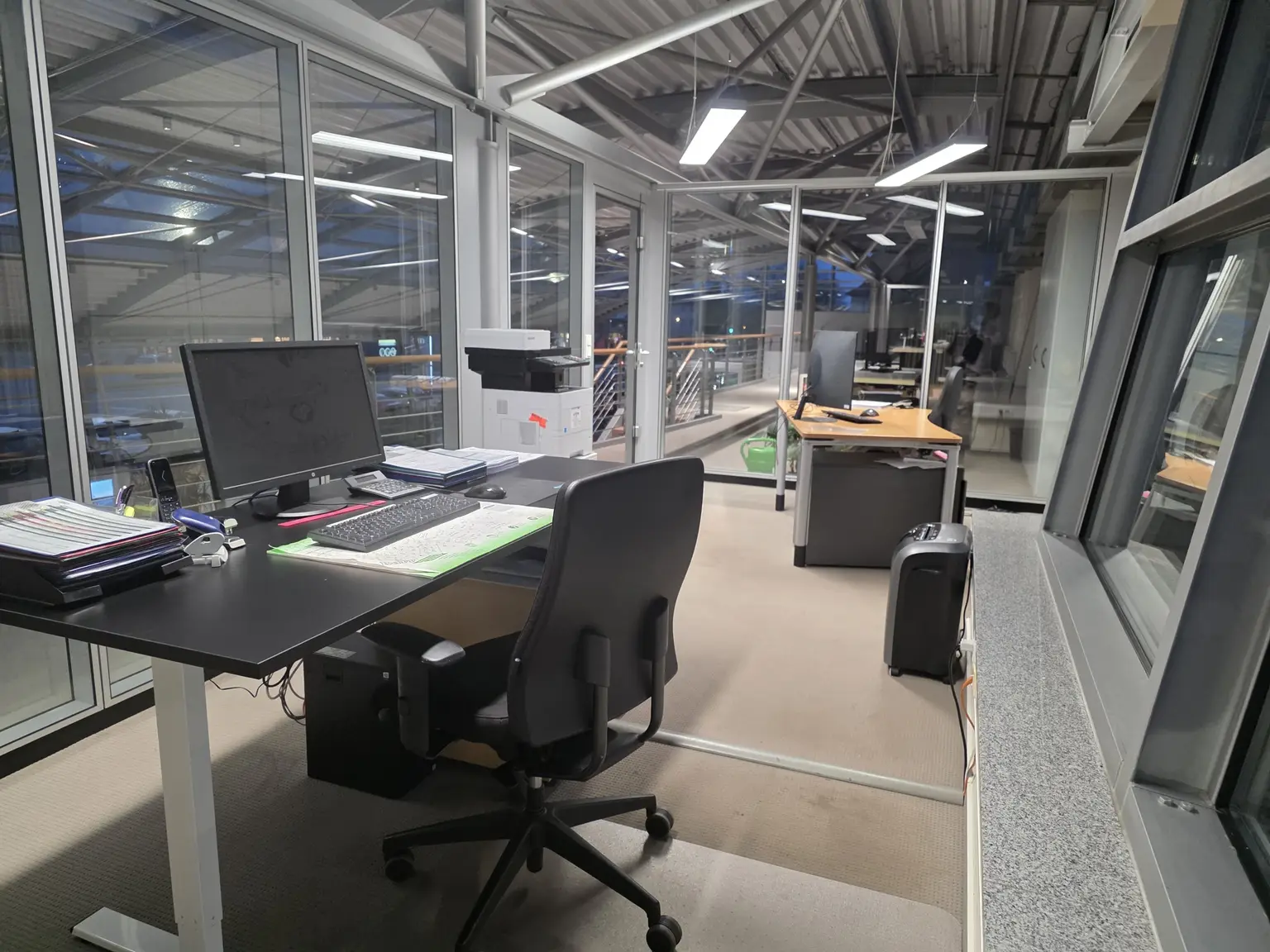 EXKLUSIVER Bürostandort...! 
Arbeiten, wo Vertrauen entsteht!
Präsenz, die verkauft...!