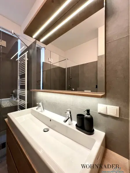 Wohnen mit Stil in der Böcklinstraße – Loft für höchste Ansprüche