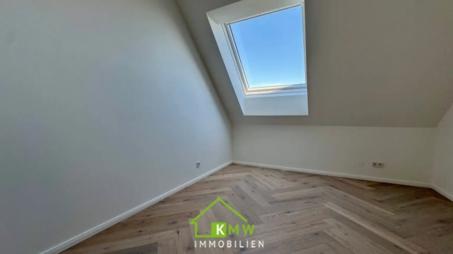Aussichtslage Top 11: Weingartenblick - Luxuriöse 4 Zimmer Dachgeschosswohnung mit herrlicher Terrasse