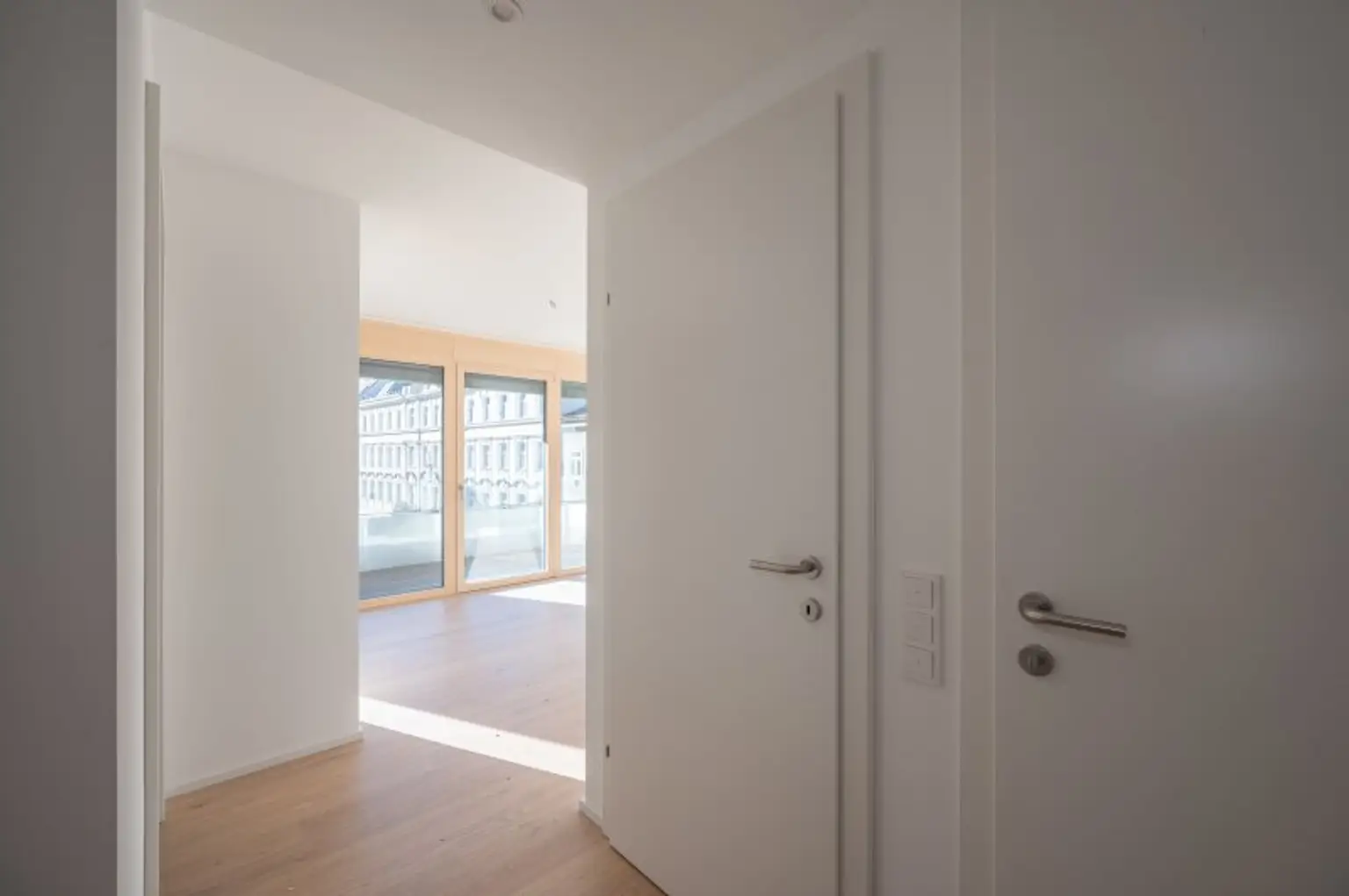 ++MOLLARD 50++ hochwertige 3-Zimmer-Wohnung mitten im Herzen der Stadt