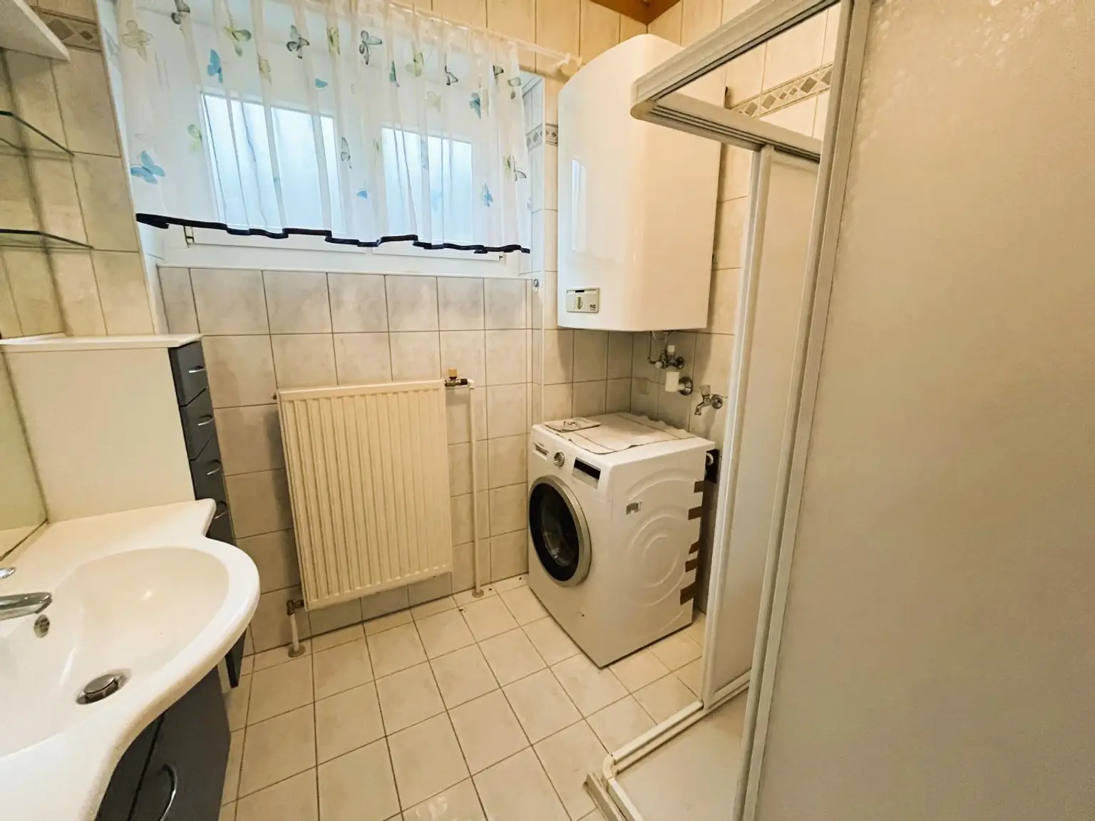 Gemütliche 2-Zimmer-Wohnung mit Loggia - TOP 4 - Nahe dem Wander- und Erholungsgebiet Hohe Wand