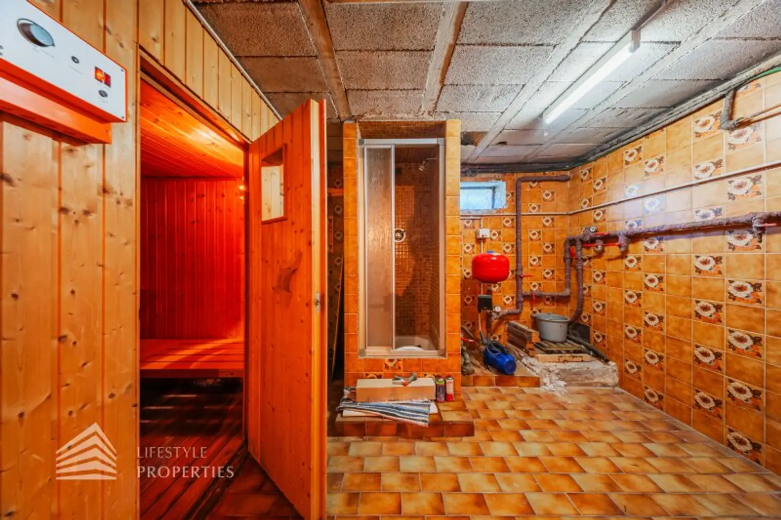 Großzügiges Familienrefugium in absoluter Ruhelage – charmantes Wohnhaus auf 1.000 m² Traumgrundstück in 1220 Wien