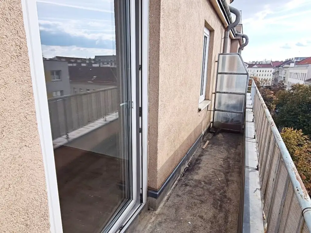 WALDMÜLLERGASSE, ERSTBEZUG, 40 m2 Neubau mit Balkon, 1 Zimmer, Küche, Duschbad, Parketten, Augarten-Nähe