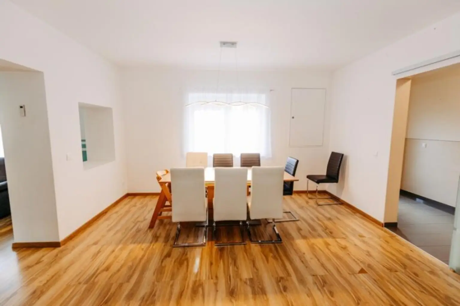 Verträumtes Bauernhaus neu adaptiert (2013) mit Toreinfahrt, Pool, Stadel und Schuppen