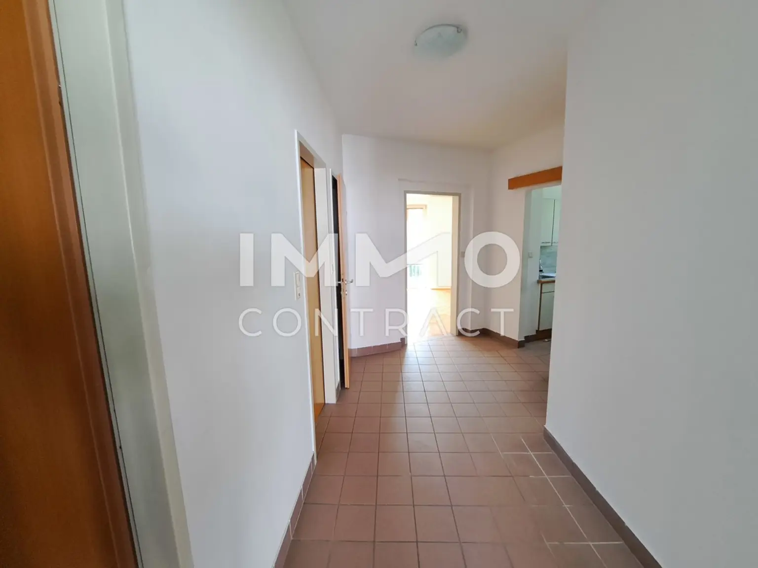Ruhig gelegene 2 Zimmer-Wohnung mit Balkon in zentraler Lage, Münzgrabenstraße 80 - Top 7