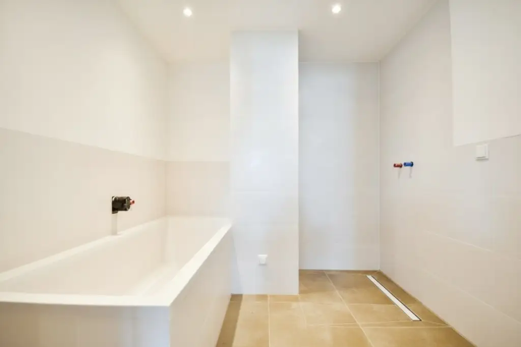 Charmantes Dachgeschoss-Domizil mit Loggia in urbaner Toplage