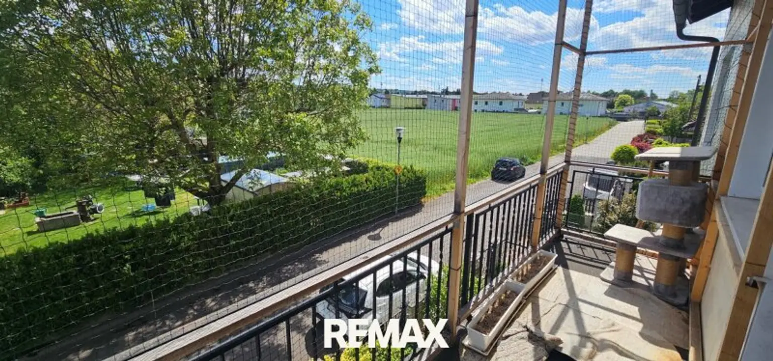 OG Balkon mit Katzenvoliere (Rückbaubar) ca. 4,5m²