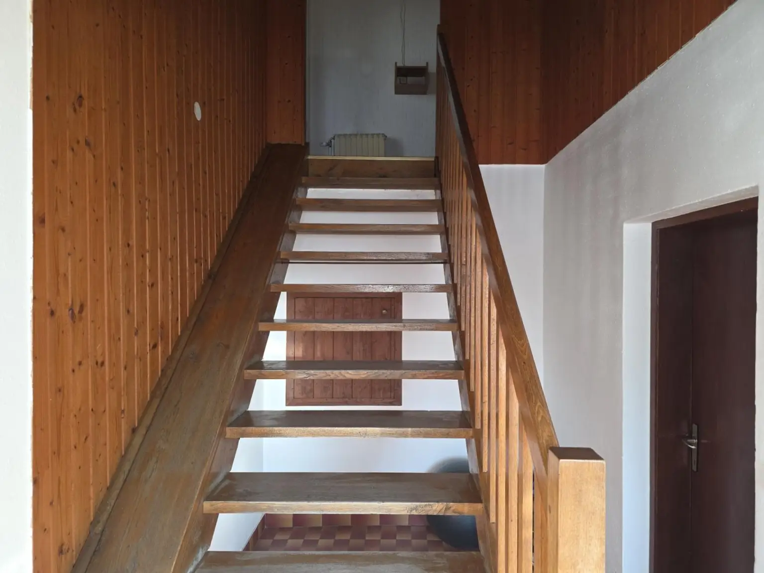 12 EFH 2004 Stiegenhaus