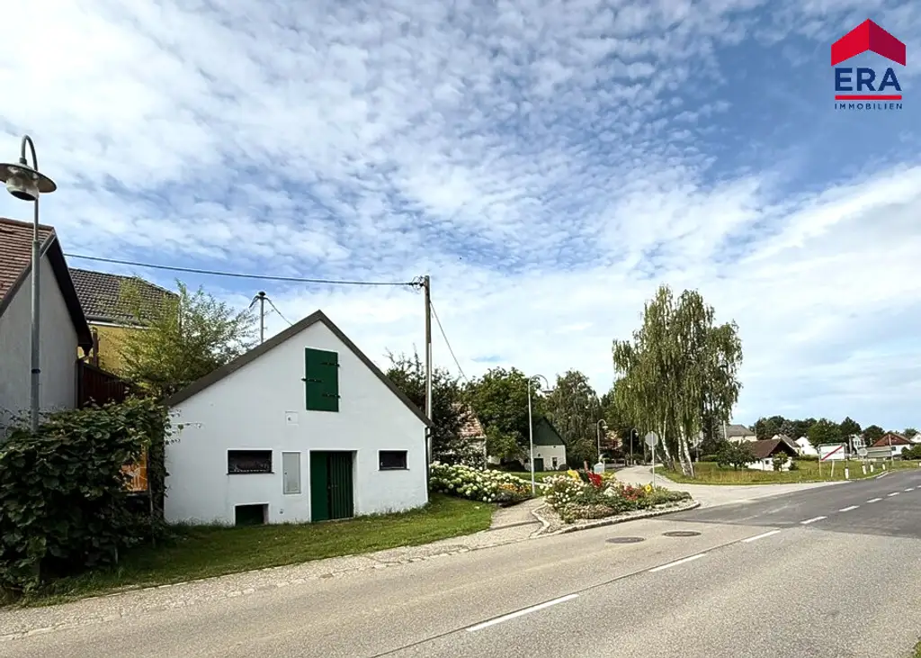 Presshaus mit renoviertem Weinkeller in 2130 Siebenhirten