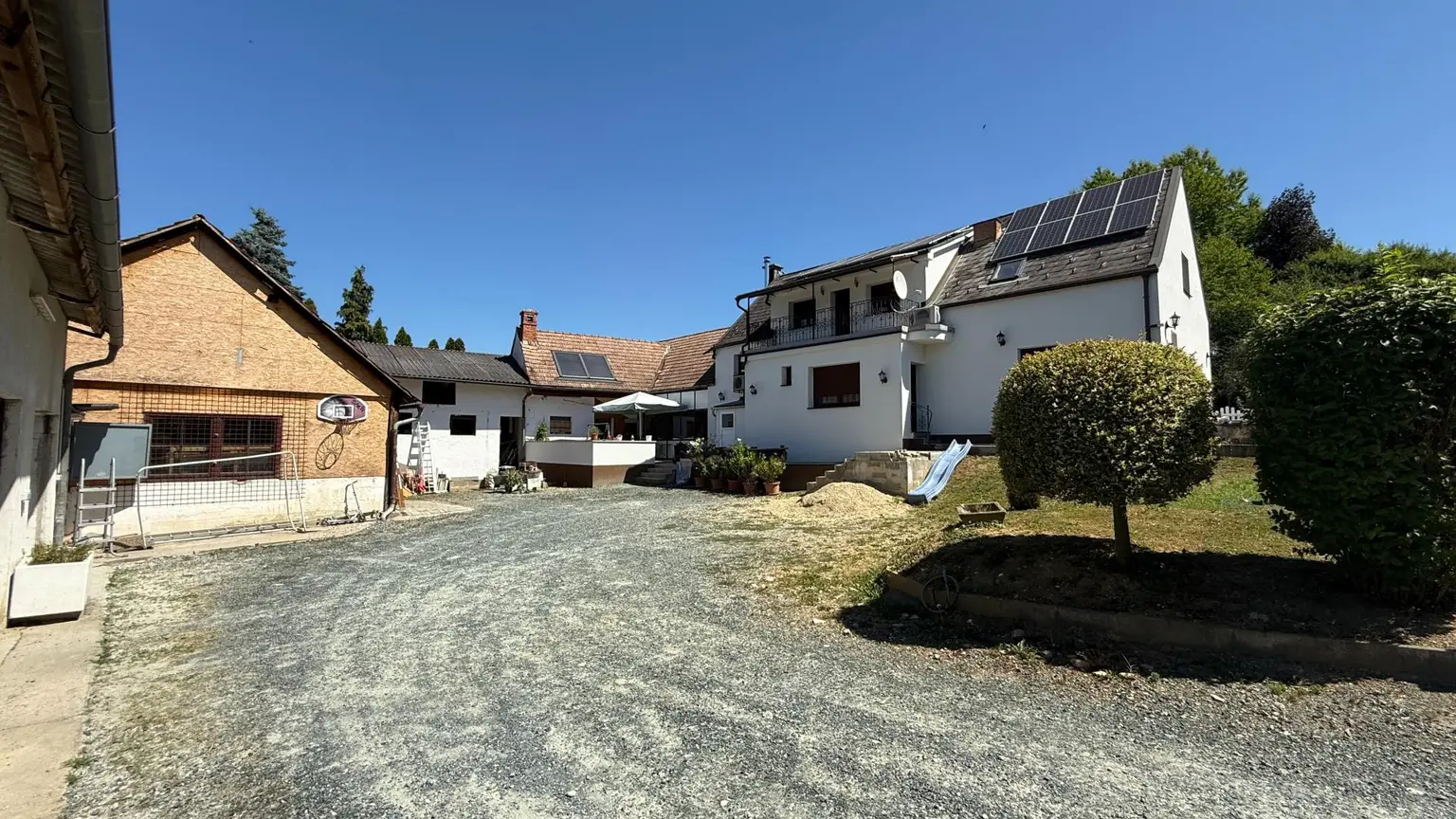 Charmantes, modernisiertes Bauernhaus mit großem Grundstück & Photovoltaikanlage – St. Michael im Burgenland