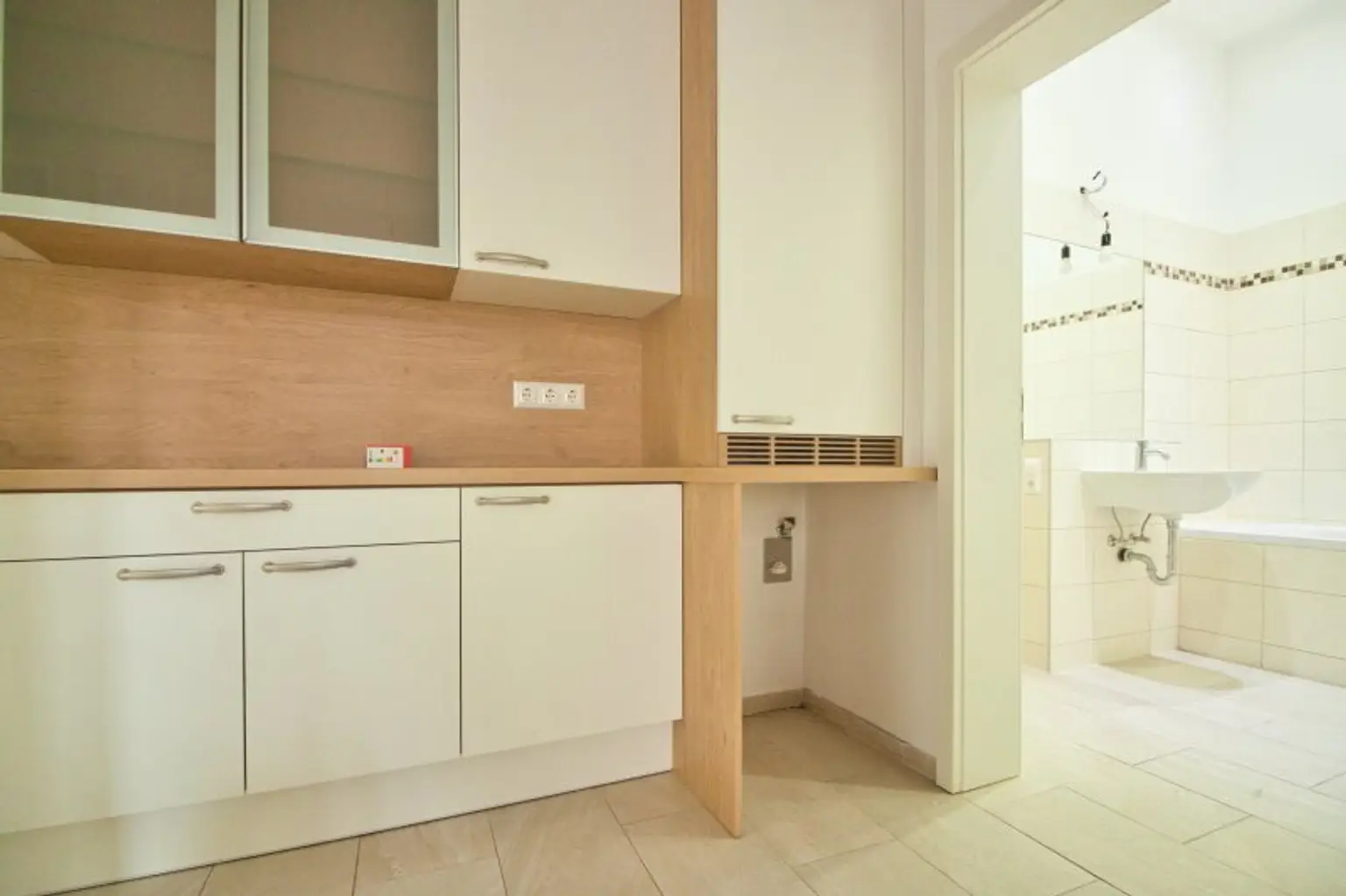 2-Zimmer Wohnung mit herrlichem Altbau-Flair | TOP Lage | sehr guter Grundriss