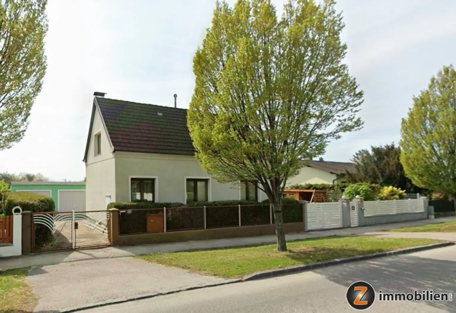 Wampersdorf: Charmantes Haus mit großem Garten und Potenzial