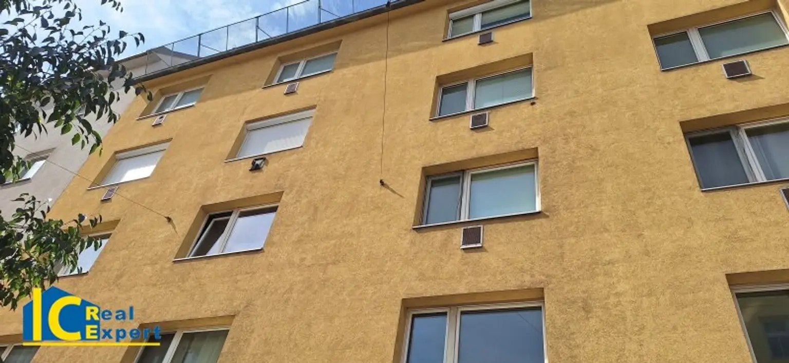 Gebäude Aussenansicht