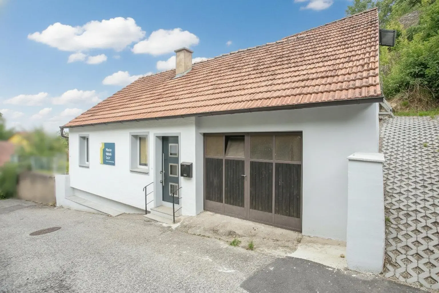Straßenansicht