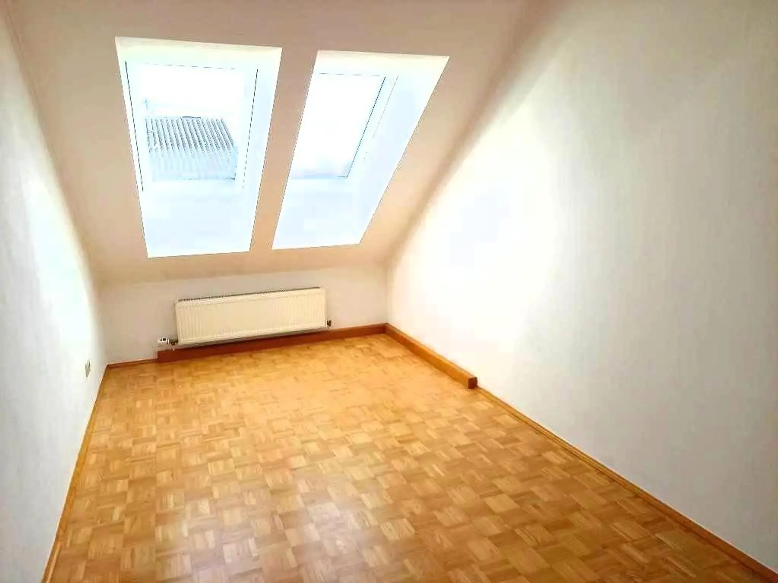 Kinderzimmer mit neuen Fenstern!
