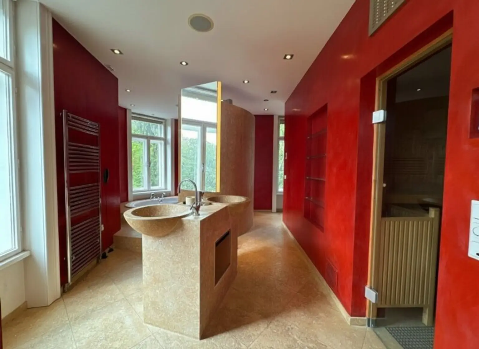 Stadtleben trifft Natur – Traumhafte 5-Zimmerwohnung in Zinsvilla zu verkaufen!