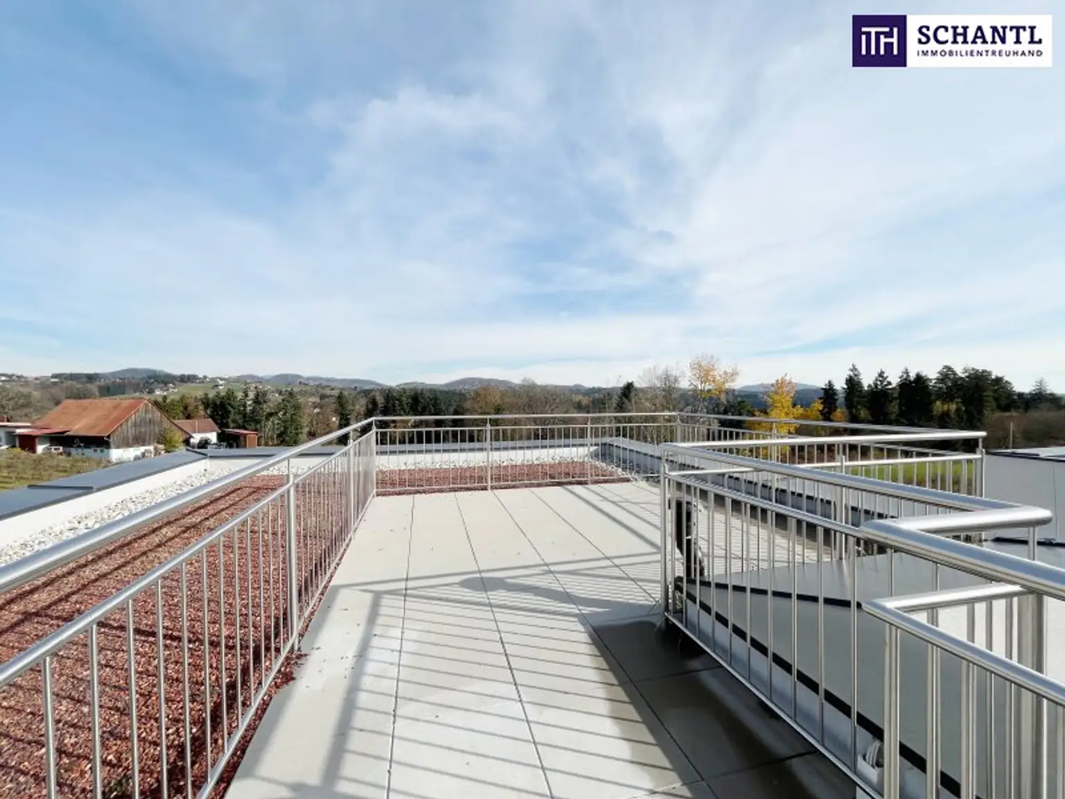 Exklusives Einfamilienhaus mit Panoramaterrasse in der steirischen Weingegend – Ein Wohnjuwel für höchste Ansprüche!